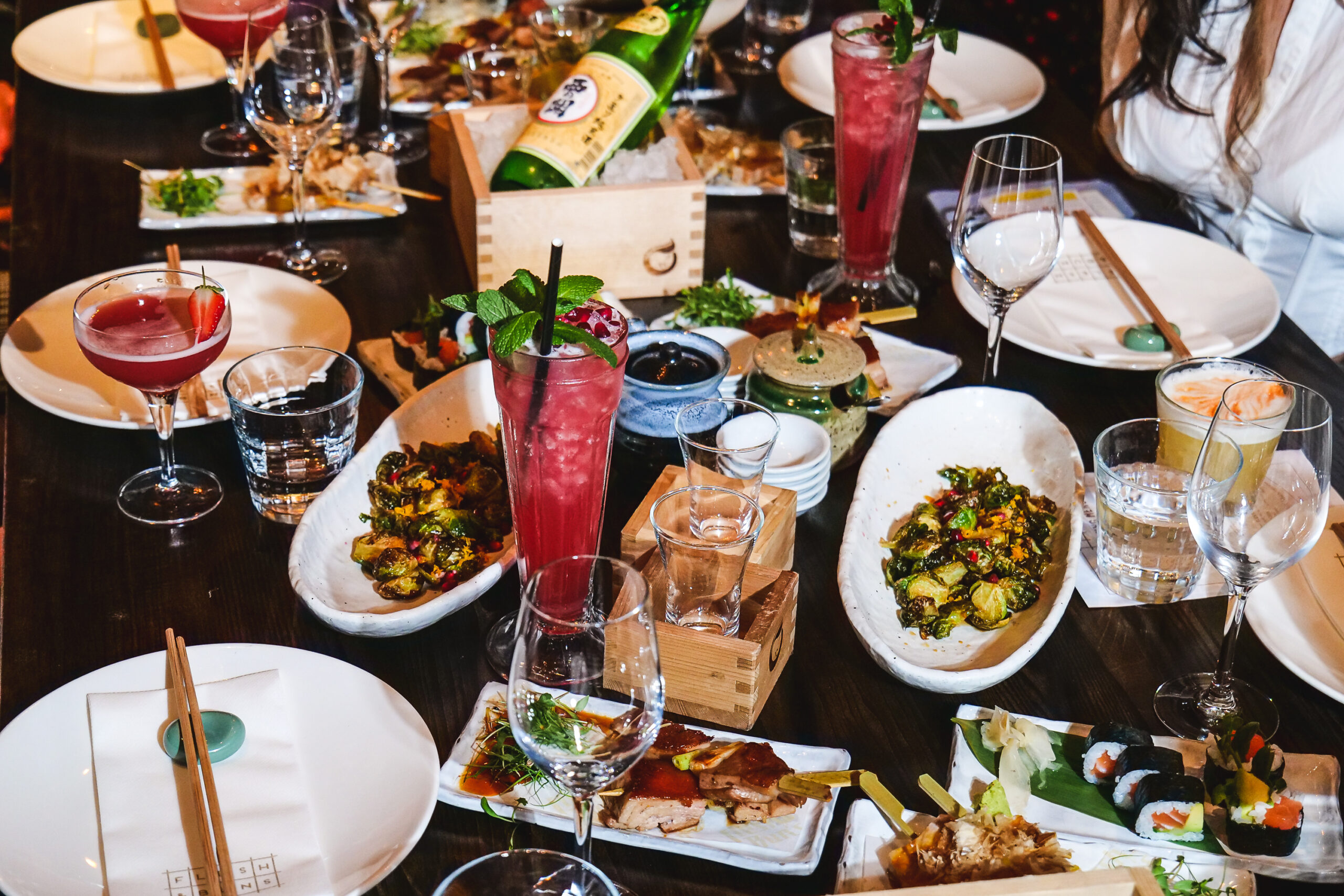 What Is a Bottomless Brunch? Everything You Need to Know